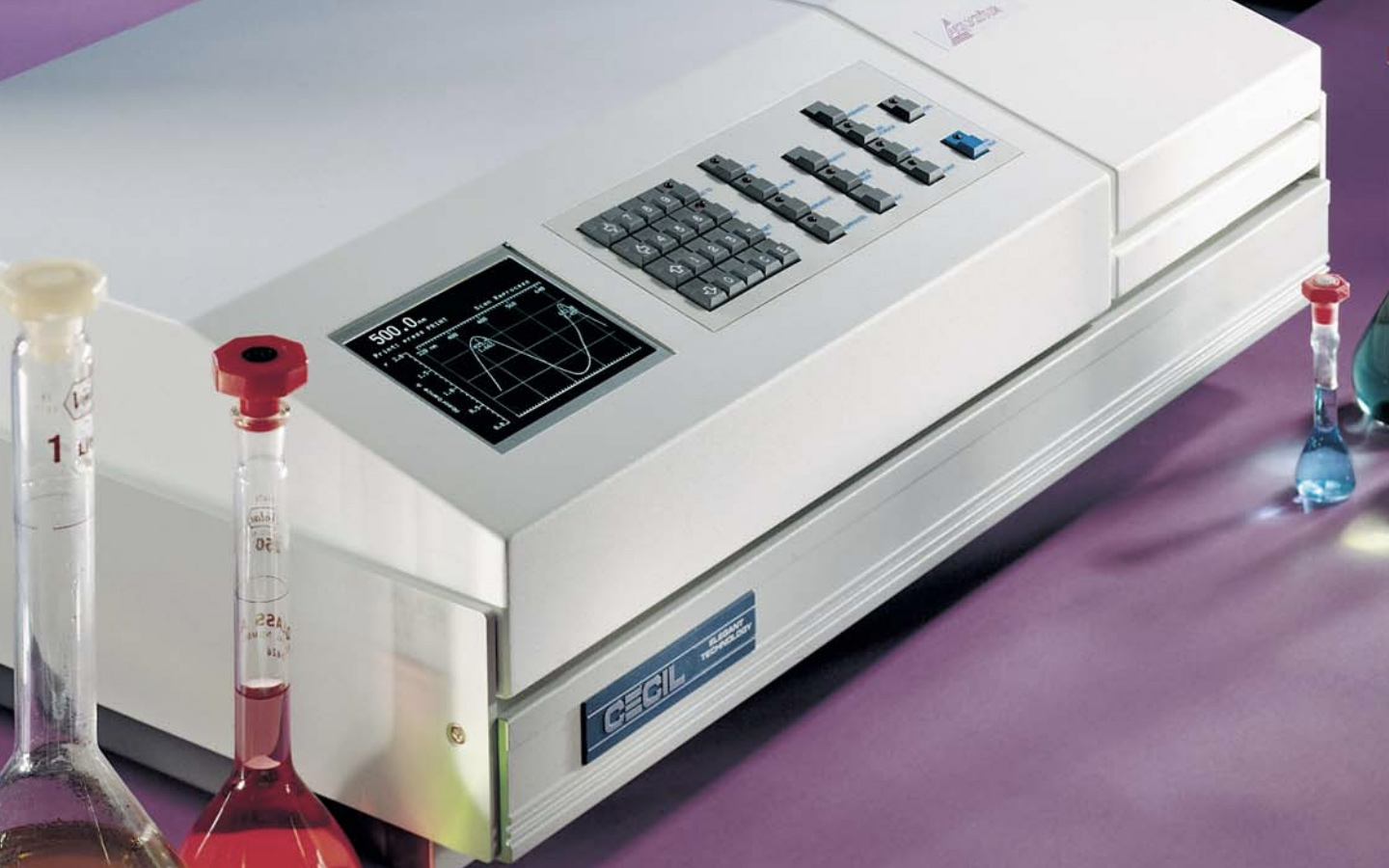 spectrophotomètre-ultraviolet-filtre-étalon-nm